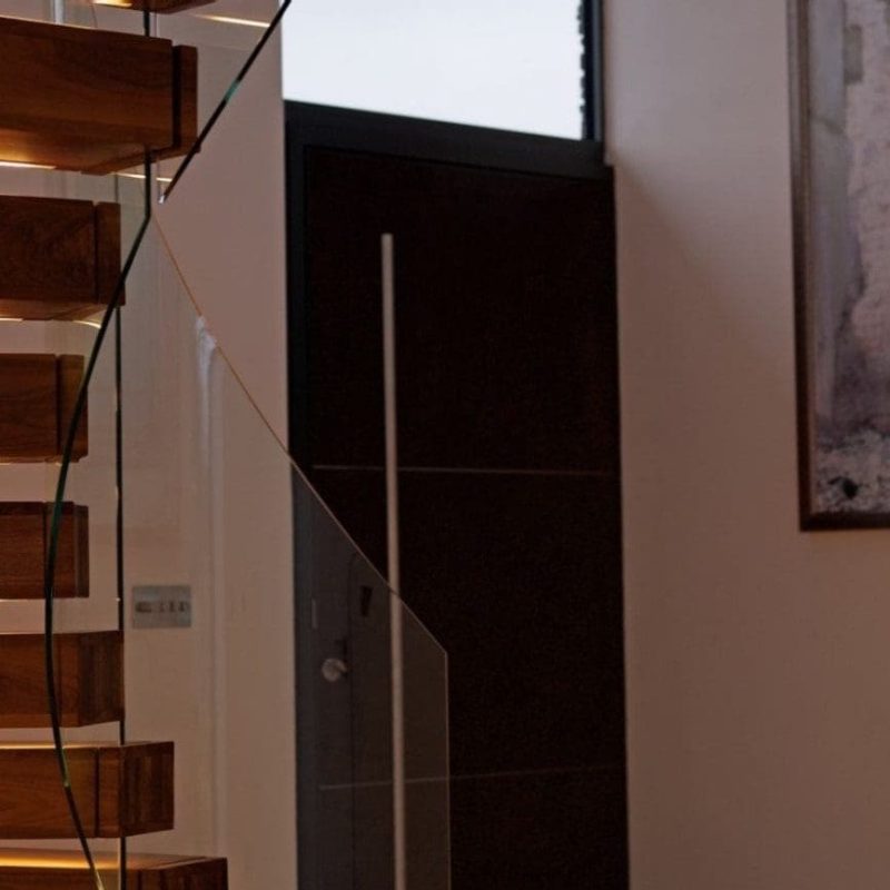 Floating Staircase-min